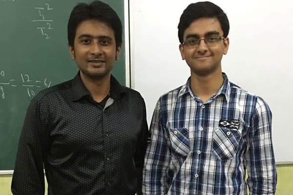 DEBADITYA PRAMANIK (WBJEE-01 IIT AIR-38 YEAR-2017 KVPY SA AIR-2 &INPHO,YEAR-2016)